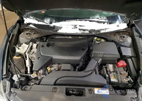 2017 Nissan Altima 2.5 из США, поврежденный, VIN 1N4AL3AP1HC206596